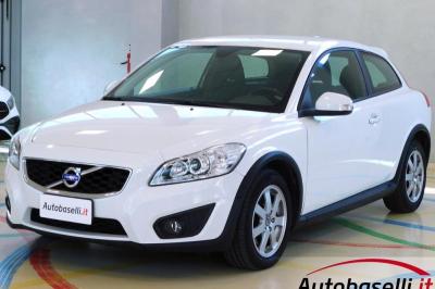 Immagine di copertina dell'inserzione VOLVO C30 2.0D3 KINETIC 150CV - UNICO PROPRIETARIO