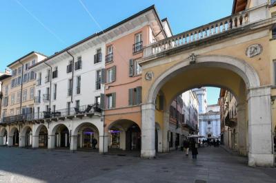 Immagine di copertina dell'inserzione PALAZZETTO PIAZZA DUOMO