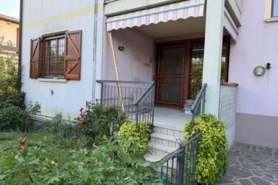 Immagine di copertina dell'inserzione TRILOCALE CON GIARDINO GARAGE DOPPIO E POSTO AUTO